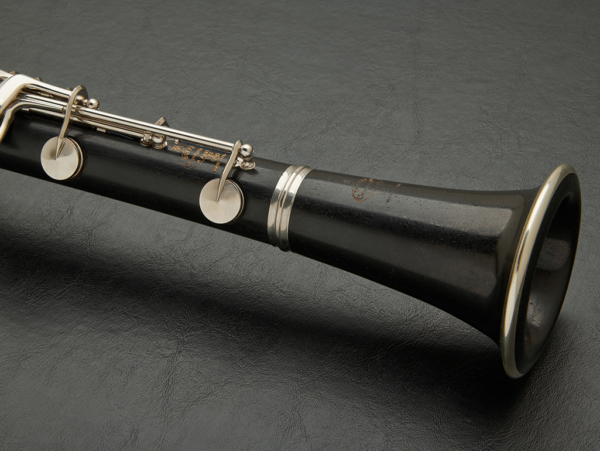 Buffet R13 Clarinet #512360 - Image 3