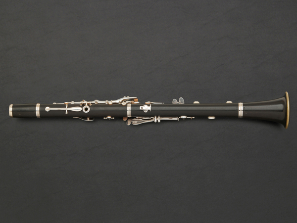 Buffet R13 Clarinet #474810 - Image 11