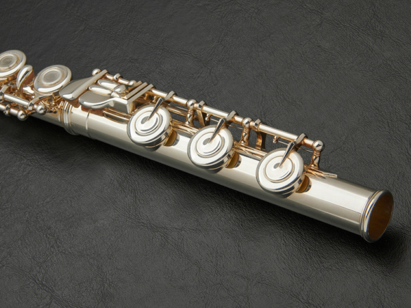 Yamaha YFL-462H Silver Flute #K54113 - Image 4