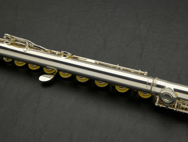 Yamaha 481H Flute #328356 - Image 15